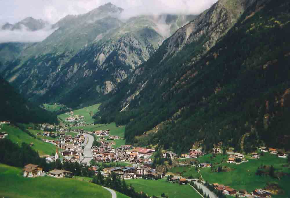38 - Austria - el Tirol, valle del Otztal, Solden